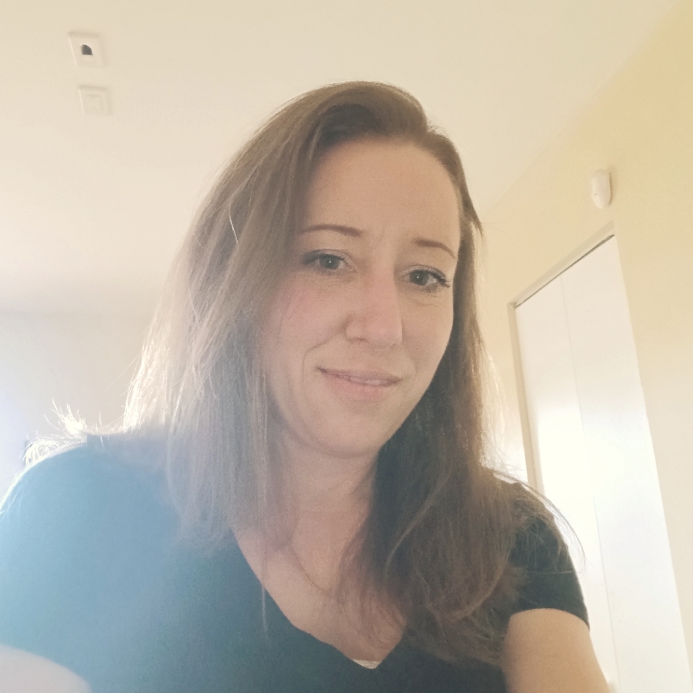 Meet your Posher, Ashley